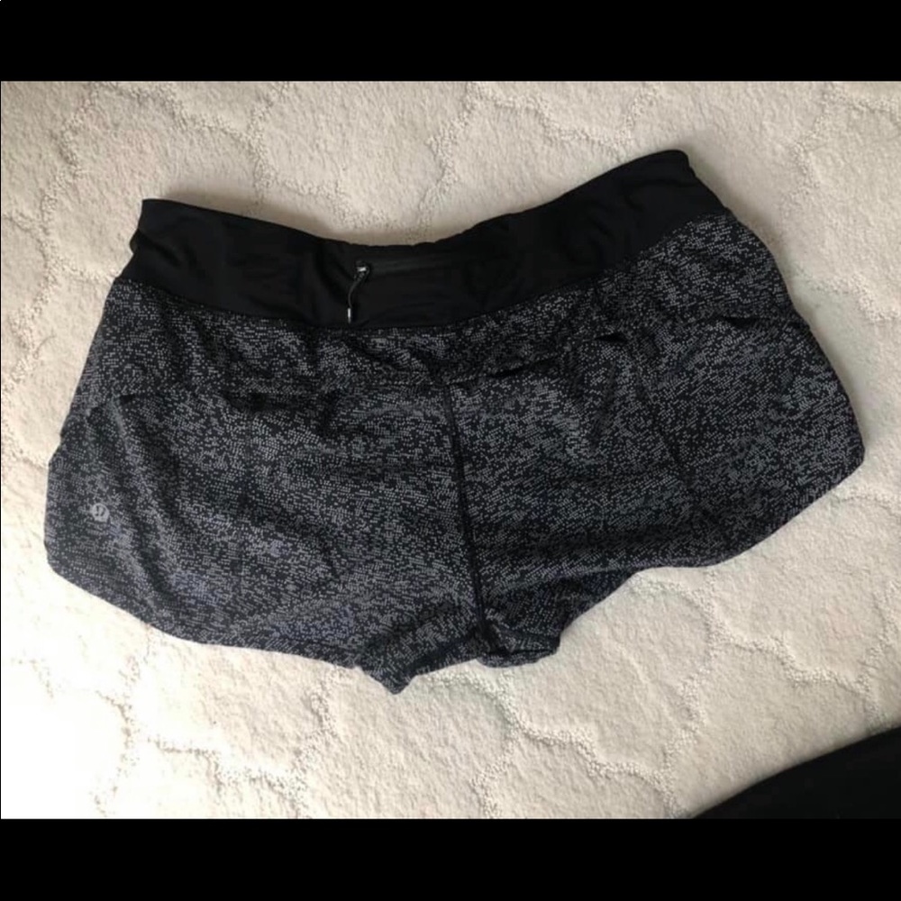Lululemon Speed Up Shorts 2.5” inseam